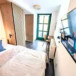 Modernes In Elbnaehe Апартаменты *