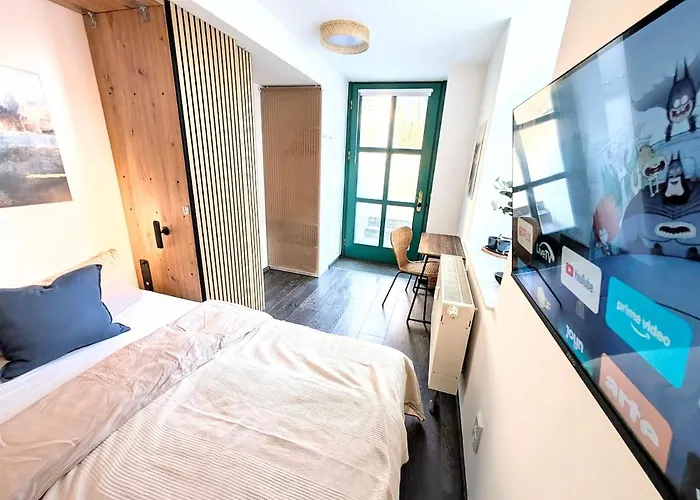 Modernes In Elbnaehe - Auf Wunsch Mit Auto Apartmán *