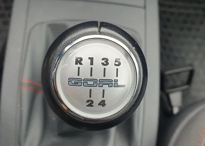 Modernes In Elbnaehe - Auf Wunsch Mit Auto